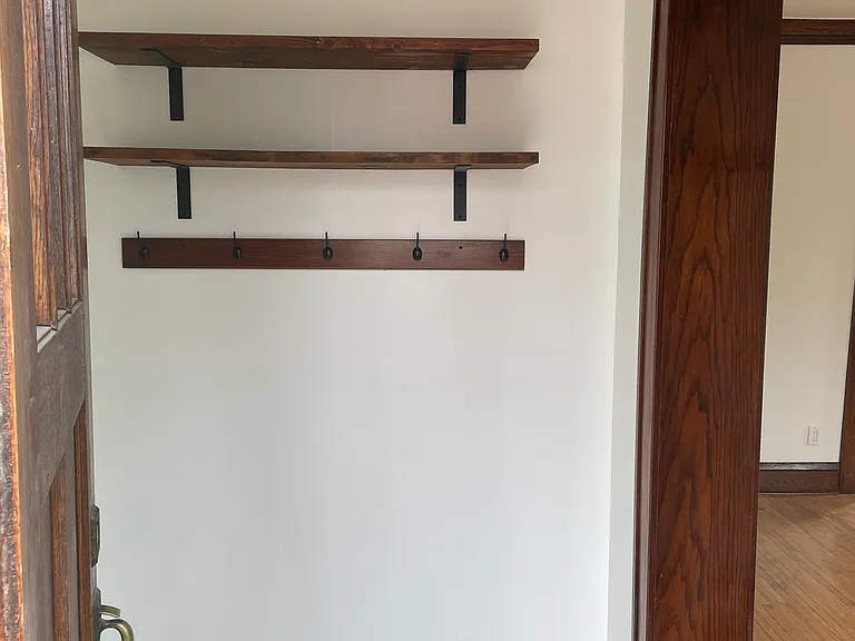 2221 31st Ave S #1 — Photo 3