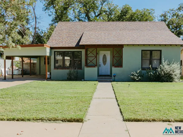 916 N Alameda St, Carlsbad, NM 88220