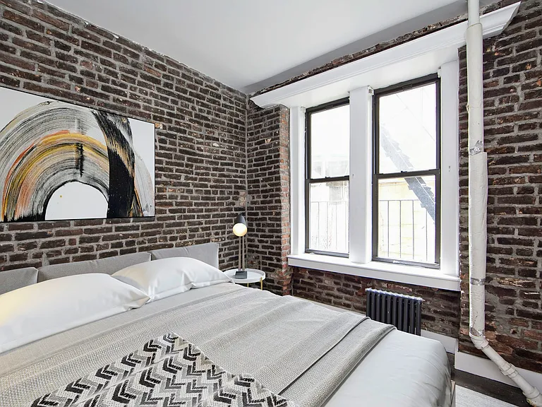 83 Baxter St #1A — Photo 4