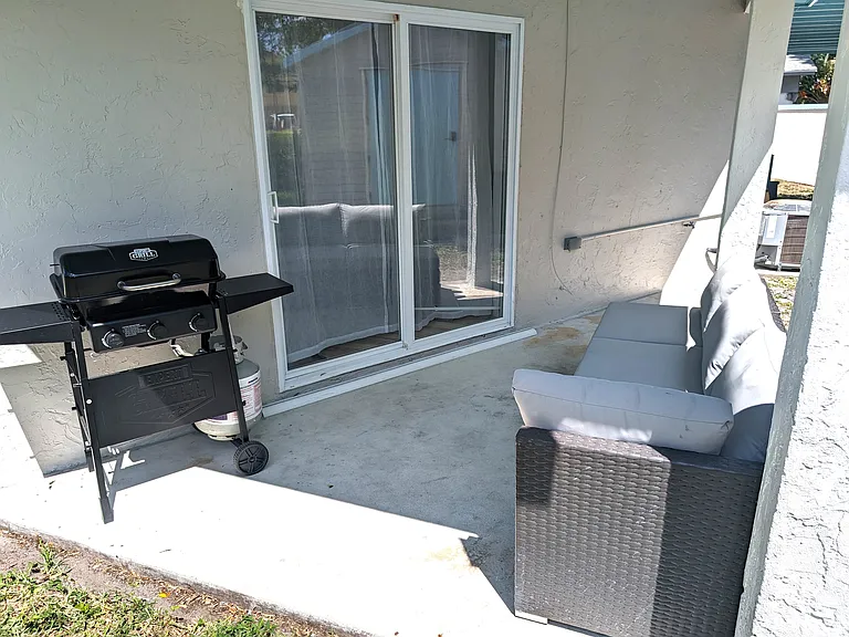 1128 Hernando St #A — Photo 13