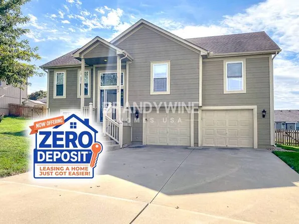 803 SW Hill Top Ct, Grain Valley, MO 64029