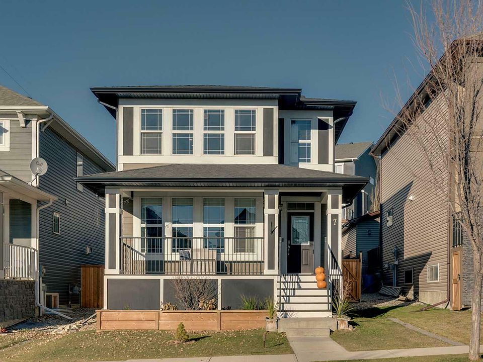 1st image of 7 W Heritage Link