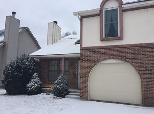 10807 Haskins St, Lenexa, KS 66210
