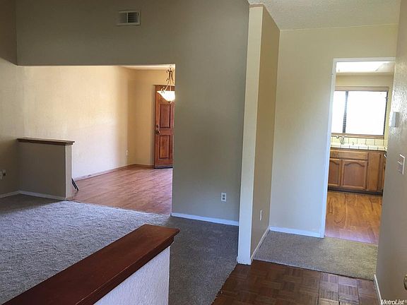 3rd image of 2252 Atrisco Cir