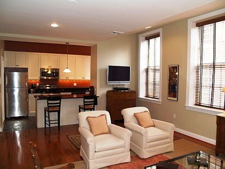 1st image of 6-10 Strawberry St #5
