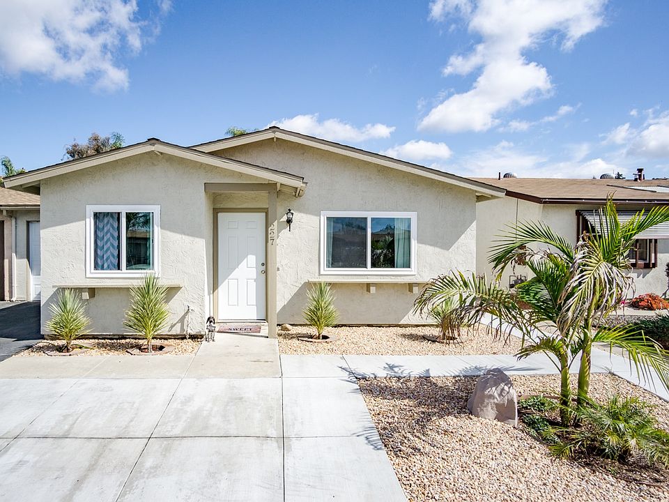1st image of 227 Avenida Marguarita