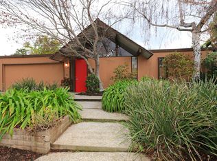 931 Trophy Dr, Mountain View, CA 94040