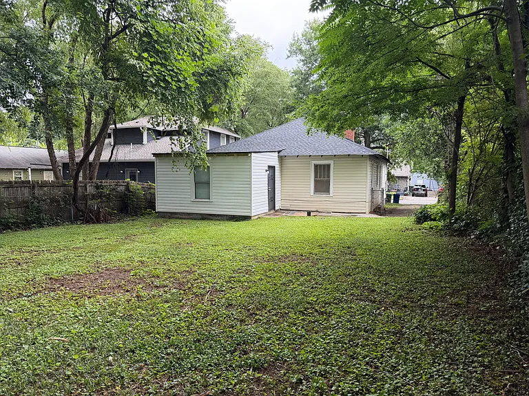 861 Oakhill Ave SW — Photo 34