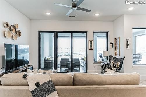 3rd image of 15260 Highway 105 W #206