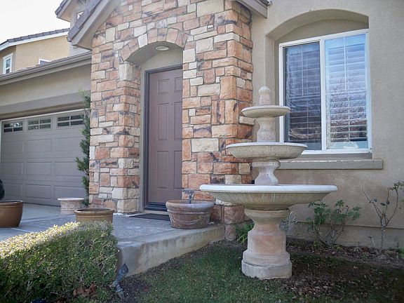 2nd image of 28025 Alta Vista Ave