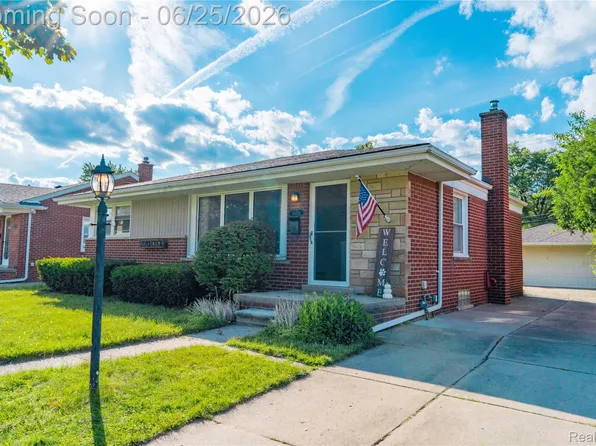 30524 Rush St, Garden City, MI 48135