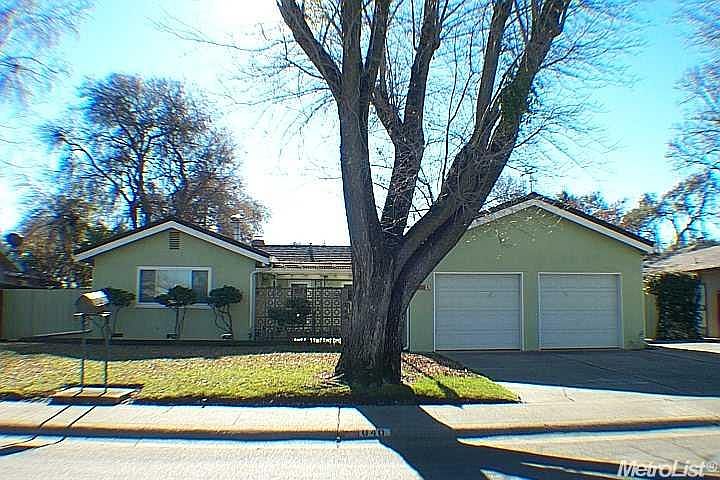 1st image of 1640 Portola Ave