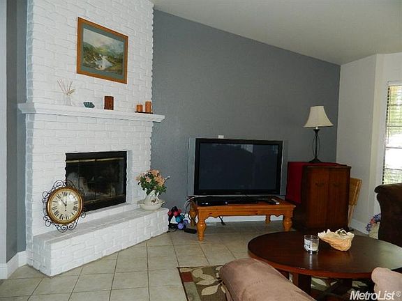 5th image of 8002 Hamric Ct
