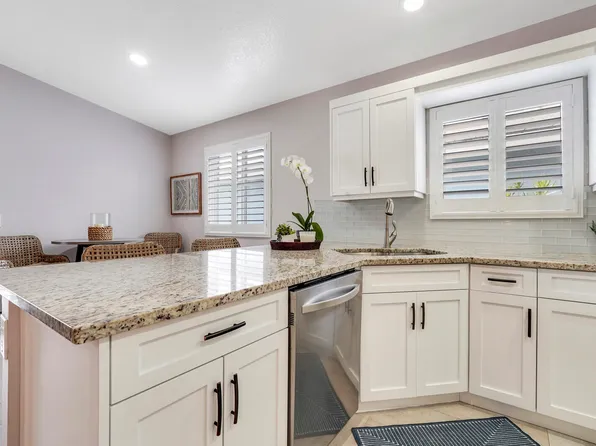 4053 NW 2nd Lane, Delray Beach, FL 33445