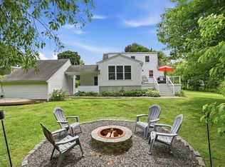 88 Southfield Rd, Concord, MA 01742
