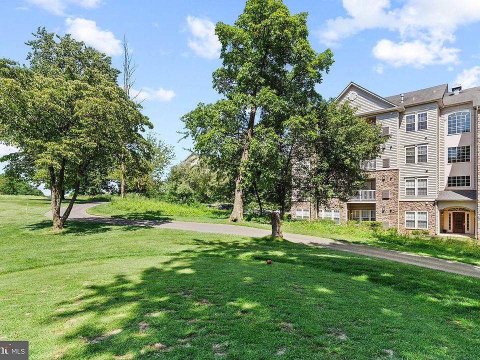 1st image of 11150 Chambers Ct Unit Q
