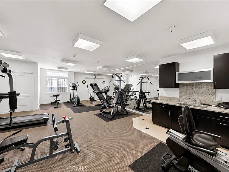 401 N Serrano #Penthouse 3 — Photo 19