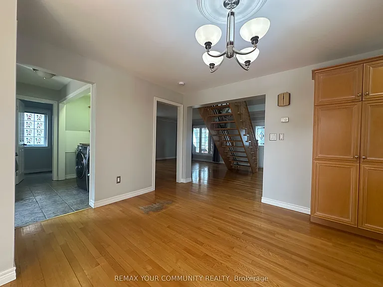 203 Lake Dr E — Photo 11