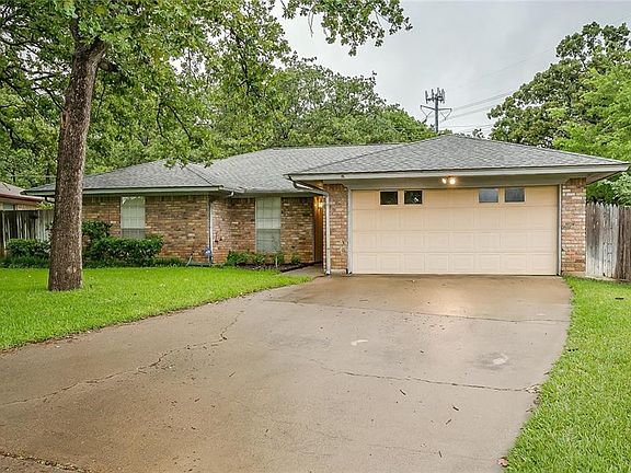 2nd image of 5603 Ember Dr