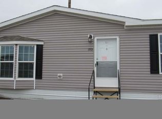 1701 Hawk Trl SE, Mandan, ND 58554