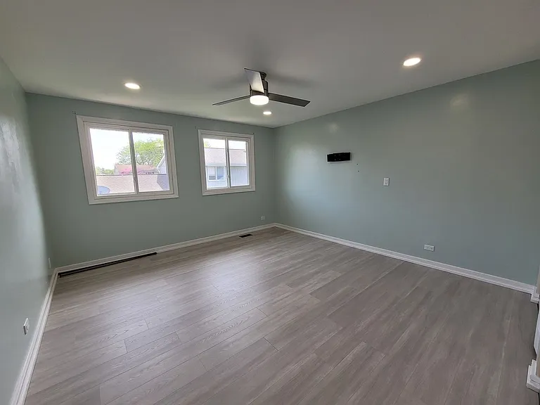 1722 Warwick Ct — Photo 10