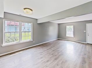 13 Maynard Dr #A, Sicklerville, NJ 08081