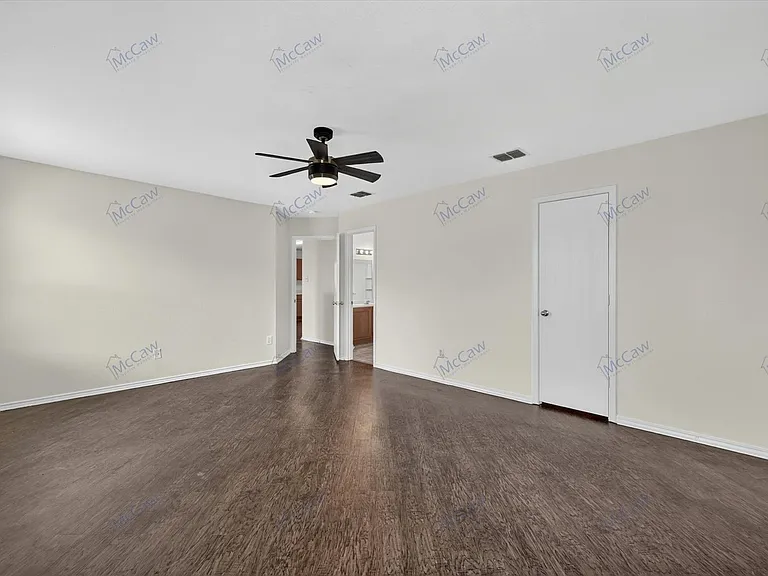 1608 Diamond Lake Trl — Photo 4