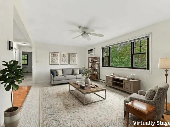 15 Spencer Rd APT 30E, Boxboro, MA 01719