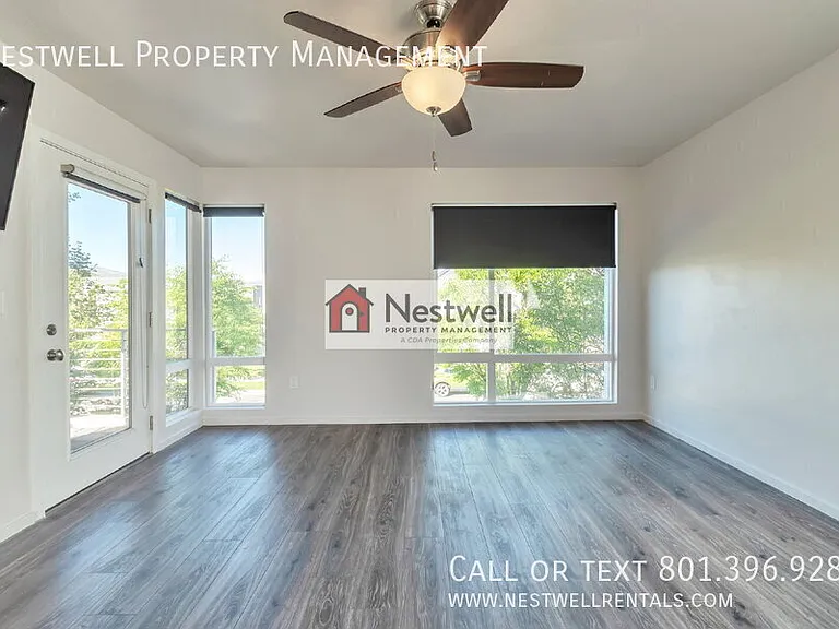 11611 S Alexandria Dr — Photo 3
