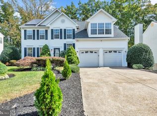 2325 Ashford Ln, Waldorf, MD