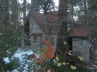 27834 Greenway Dr, Lake Arrowhead, CA 92352
