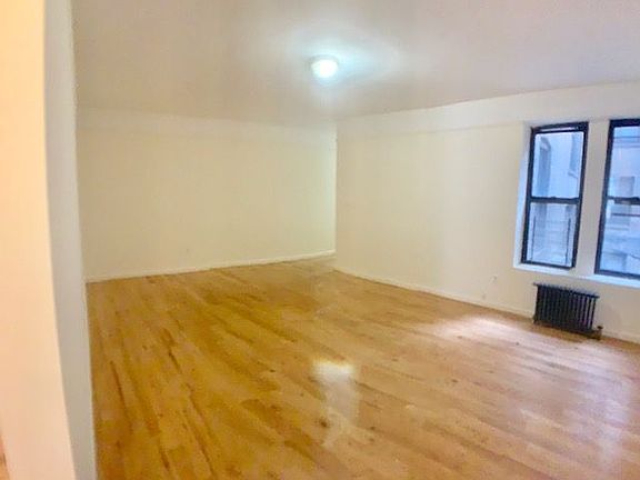 4th image of 119 Audubon Ave APT 1D