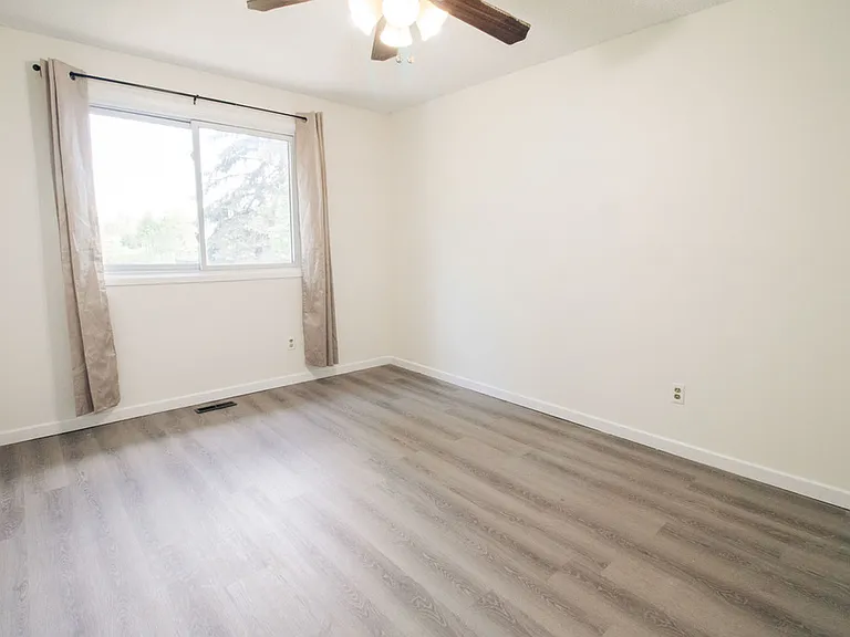 6568 Harmony Ave — Photo 8