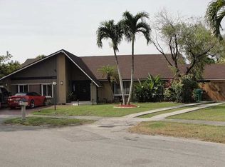 13280 SW 98th St, Miami, FL 33186