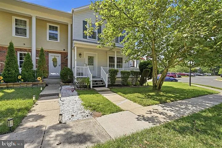 15208 Cloverdale Rd