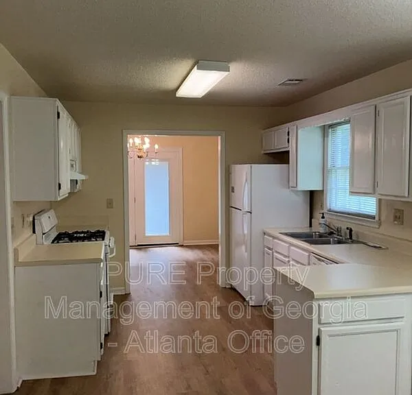 1195 Parkwood Chase NW — Photo 16