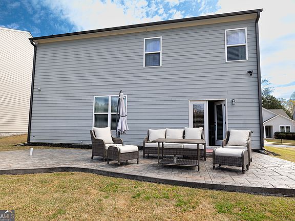 3rd image of 160 Archie Way