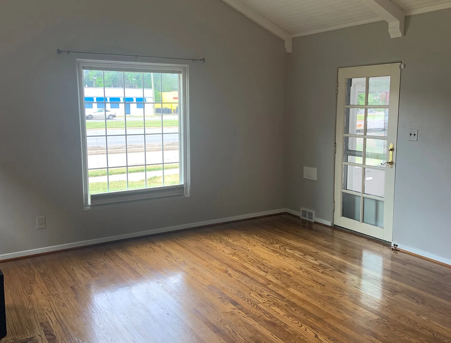 2 bed, 1727 sqft, $1,500 — Photo 3