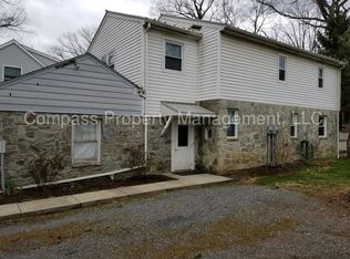 62 Center Square Rd, Leola, PA 17540