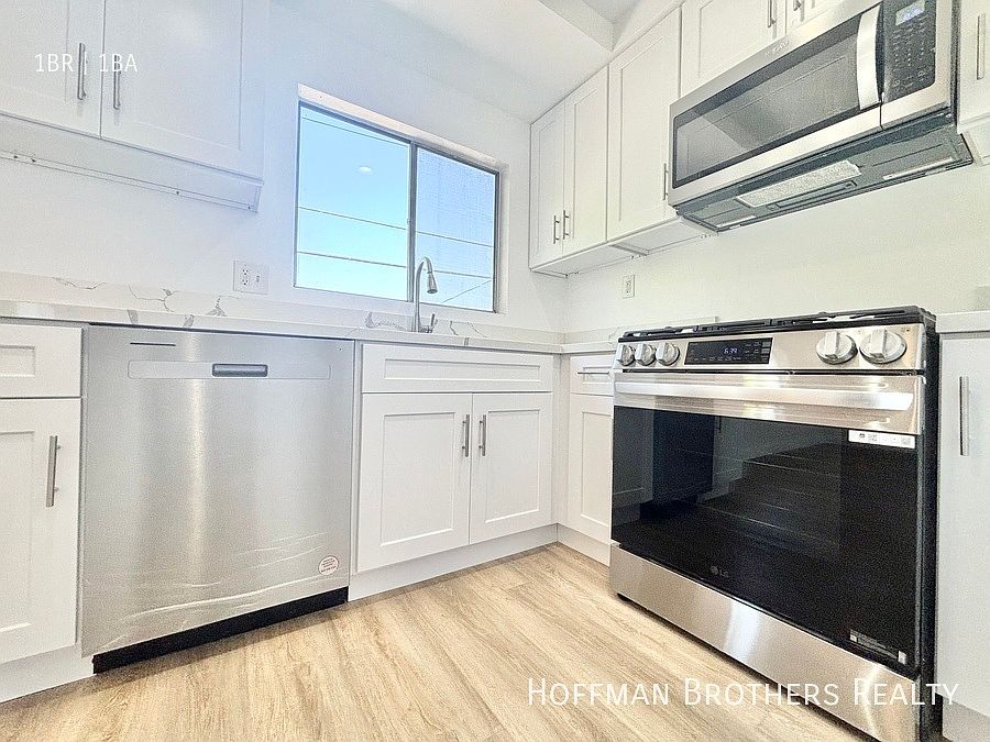 1st image of 6337 Whitsett Ave #19