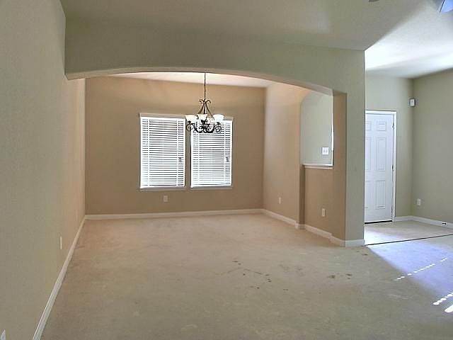 1st image of 10219 S Pine Ivy Ln