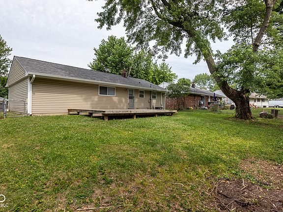 2nd image of 3207 Norwich Ln