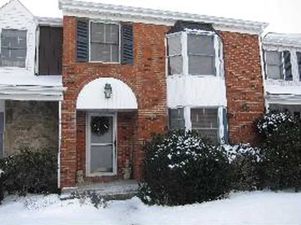 443 Georgetowne Vlg, Indiana, PA 15701