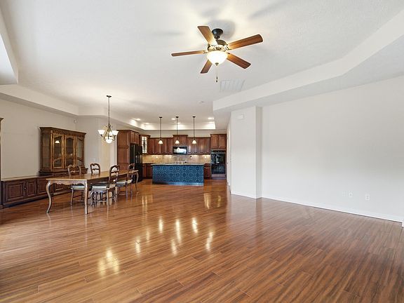5th image of 2486 Silverado Cir