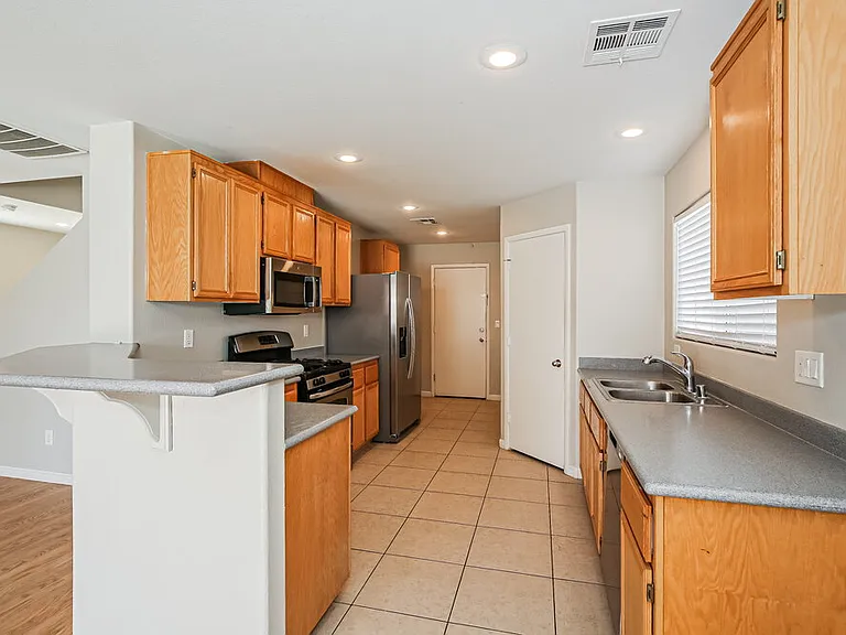 8408 Warthen Meadows St — Photo 9