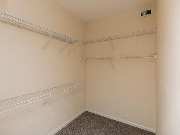 10075 Gate Pkwy N #405 — Photo 19