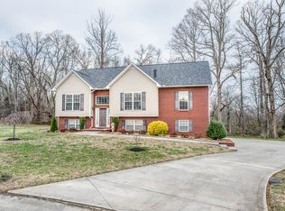 1300 Barlow Dr, Cookeville, TN 38501