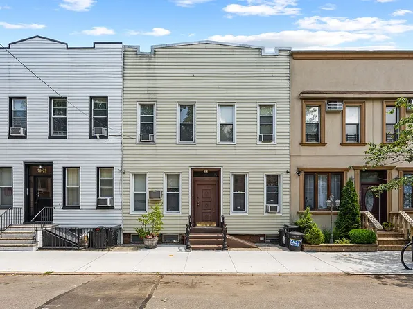 7031 67th Pl, Ridgewood, NY 11385