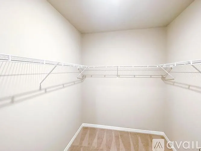 Master Bedroom Walkin
