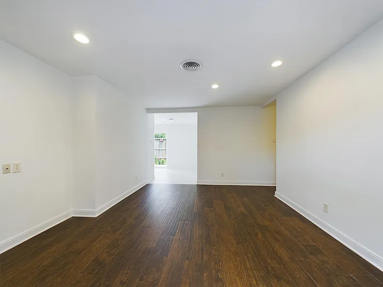 5627 Winsome Ln — Photo 7